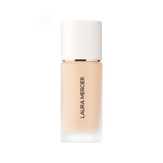 Real Flawless Weightless Perfecting Foundation 0N1 Silk