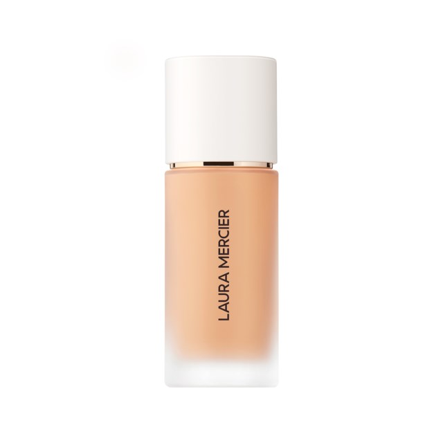 Real Flawless Weightless Perfecting Foundation 2N2 Linen
